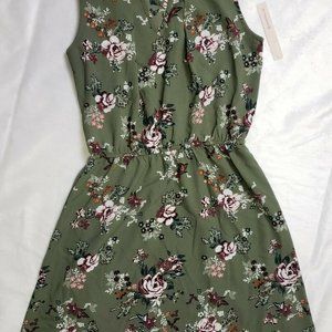 Women's Tempted Los Angeles Olive Green and Floral